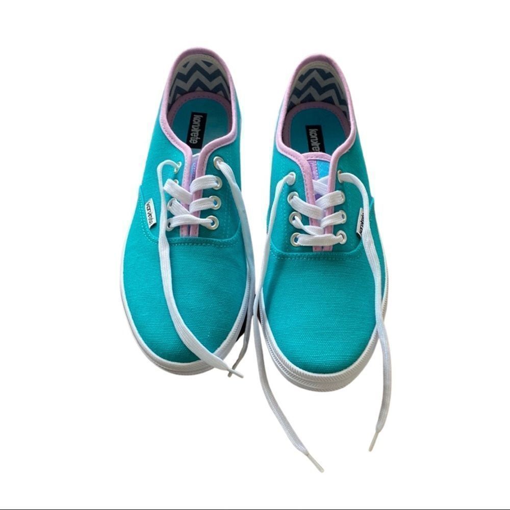 NWOT Konkrete Turquoise Canvas Shoes